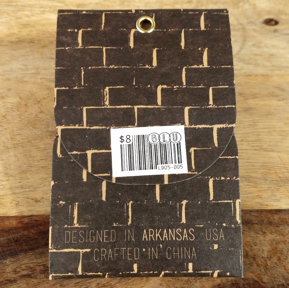 Blufoundry Engraved Faith Bar Necklace - Picture 3 of 4